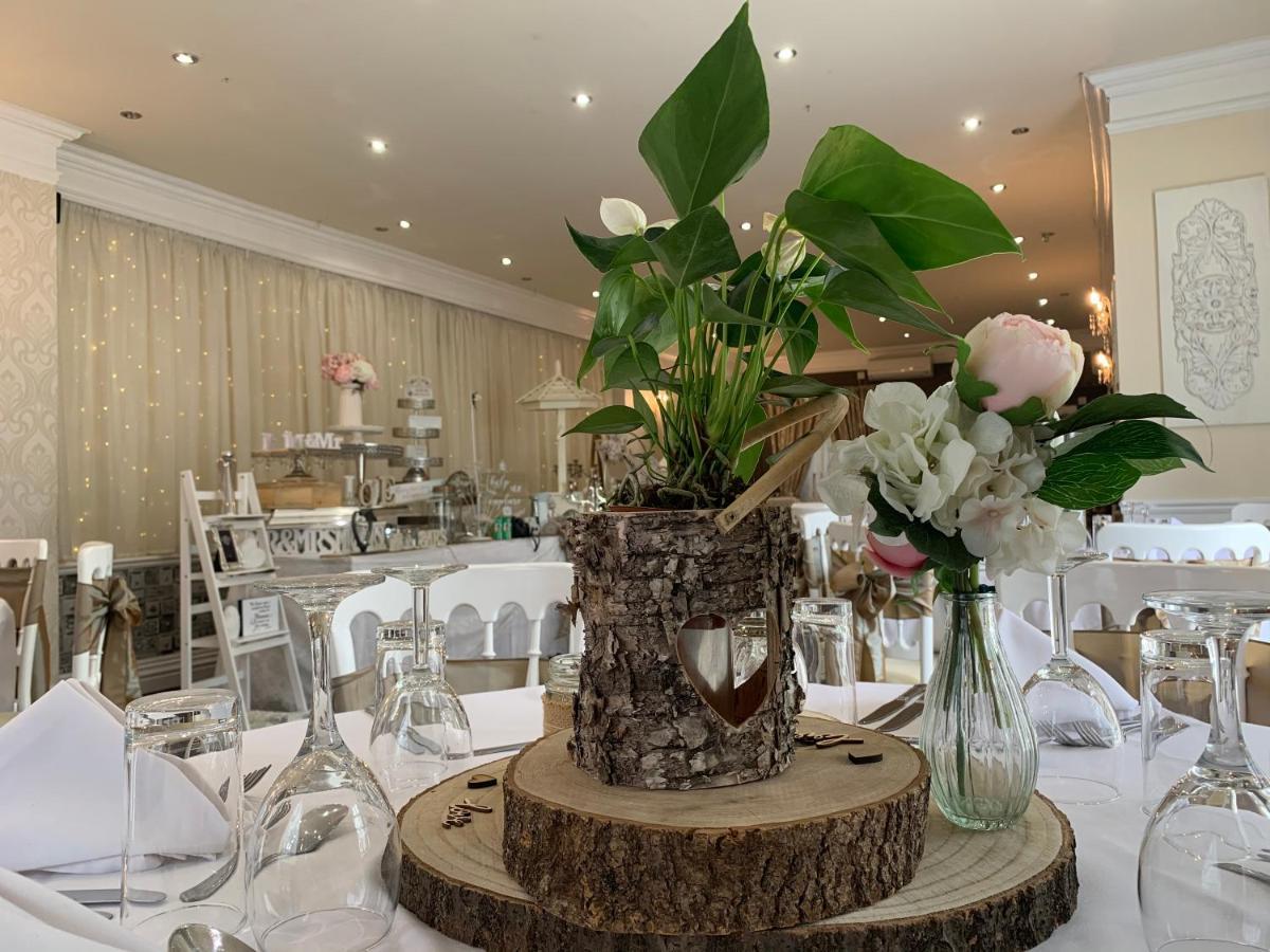 Dimple Well Lodge Hotel Wakefield Esterno foto